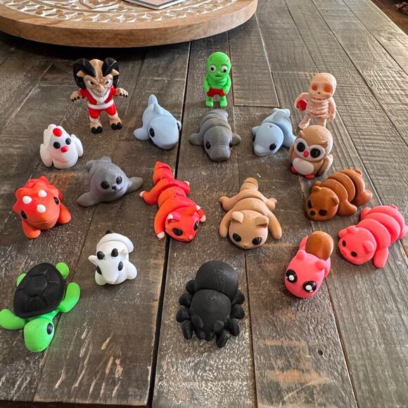 Mini Flexi Animals Choose Your 3D Printed Articulated Animal - Picture 1 of 10